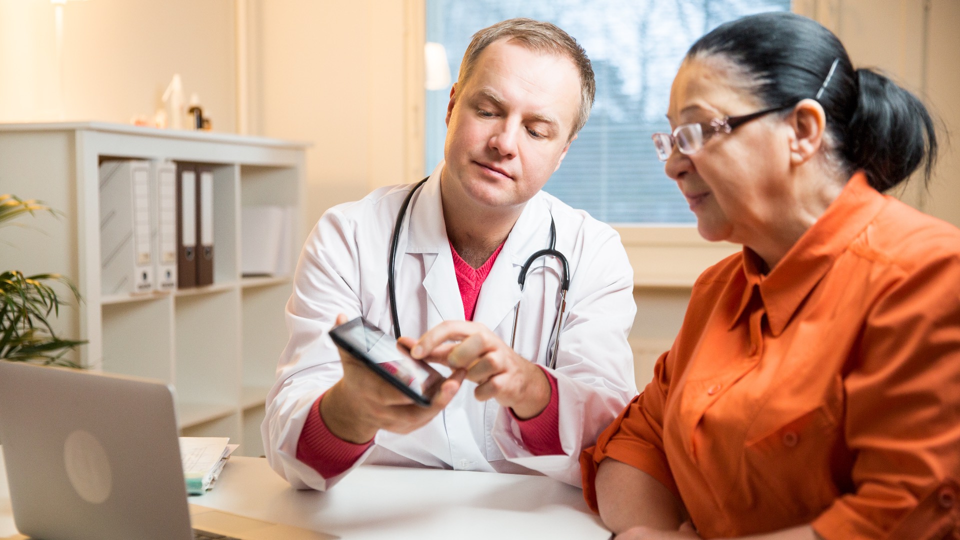 NEEJE: For ensuring compliance with new AHPRA regulations for cosmetic procedures